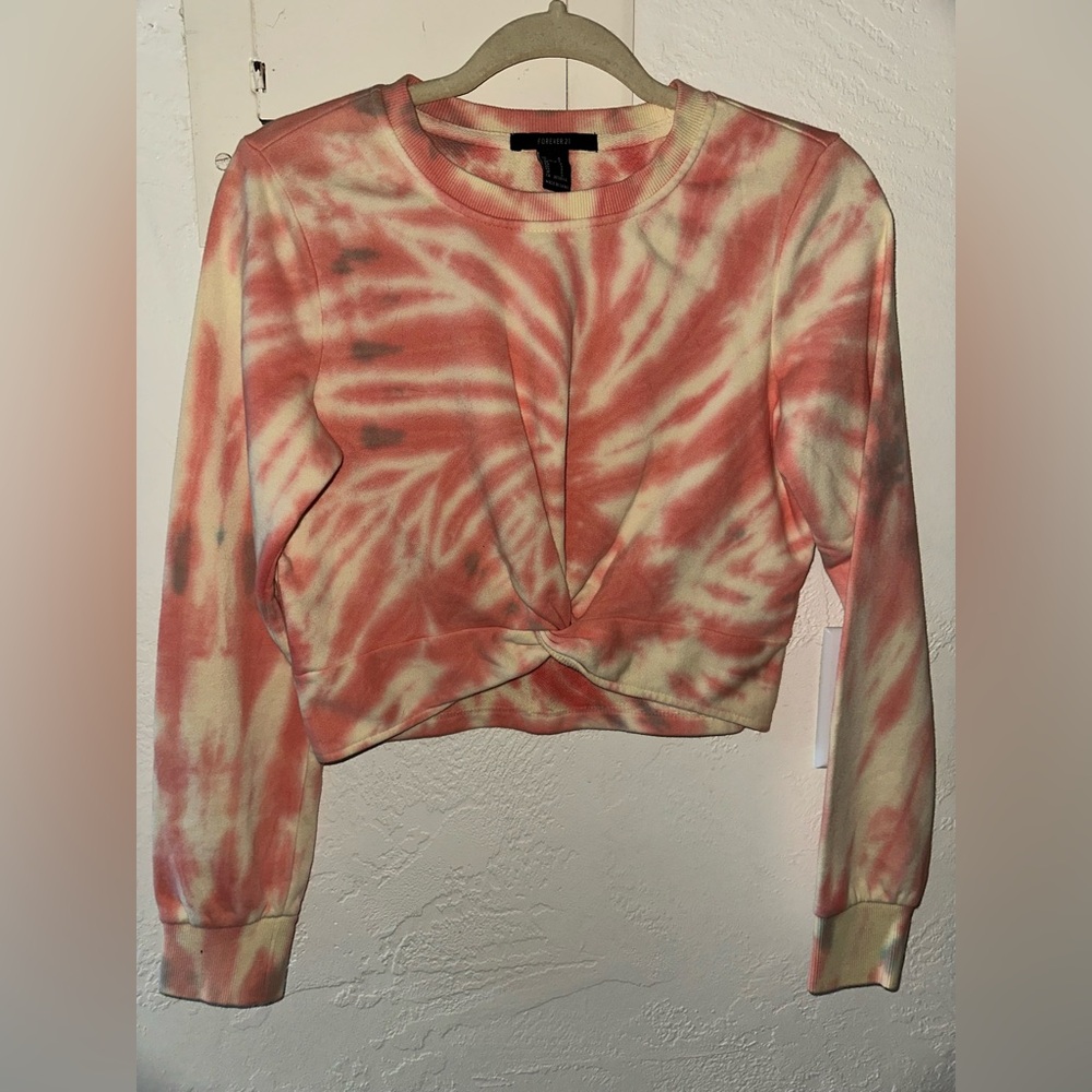 Vintage Forever 21 Pink & White Tie Dye Cropped Twist Sweater Size Small